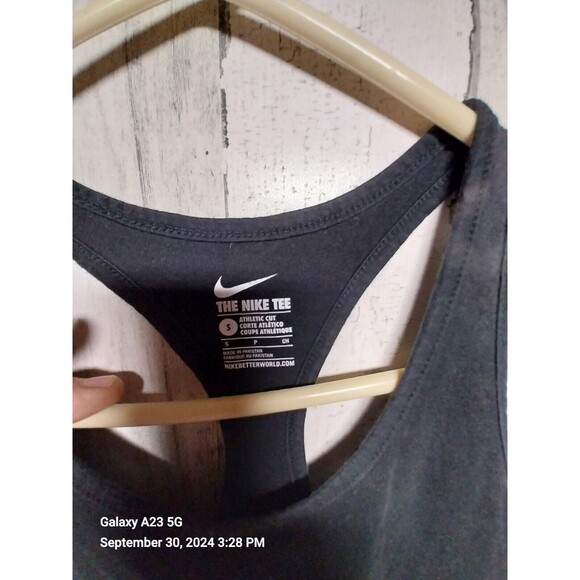 Nike Tee Women's Small Black Recerback Tank - Picture 5 of 8